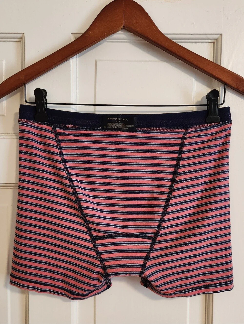 💪Banana Republic💪 - Pink/Navy Striped Boxer Brief